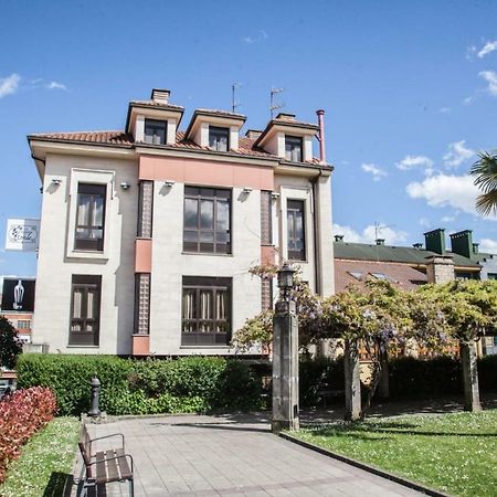 Hospedium Hotel La Casona Del Conde Noreña Zewnętrze zdjęcie