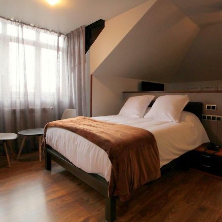 Hospedium Hotel La Casona Del Conde Noreña Zewnętrze zdjęcie