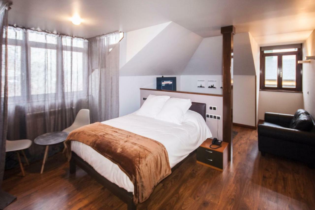Hospedium Hotel La Casona Del Conde Noreña Zewnętrze zdjęcie